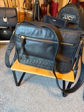 Black Leather Crossbody Bag - Classic Everyday Shoulder Bag